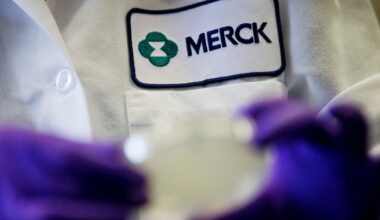 FDA approves new kind of cholesterol pill