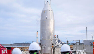 Move over SpaceX: China and Japan flex reusable rockets - NBC News