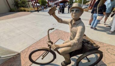 Pasco unveils bronze statue celebrating Noburo ‘Peanuts’ Fukuda