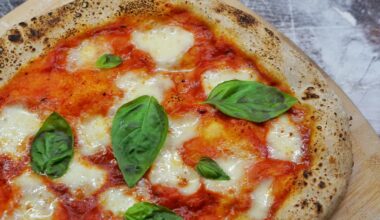 Morning quiz: In which Italian city did the world's first pizzeria open? - NZ Herald