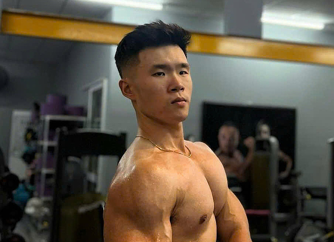 Man loses 40 kg, becomes fitness coach after 10 romantic rejections