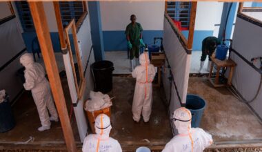 Experts say Ebola outbreak is ‘fastest growing ever’ as death toll reaches 600