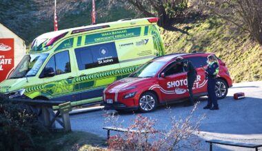 Shotover Jet crash at Queenstown tourist spot leaves five with minor injuries