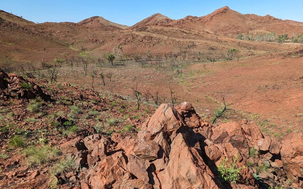 Large conical shatter cones within the Pilbara Craton, Western Australia, provide visible proof of a meteorite impact 3.5 billion years ago.