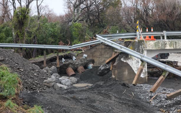 The Turanganui Bridge was washed out.