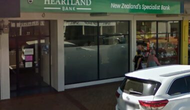 Plenty of volatility affecting NZ sharemarket – Market close