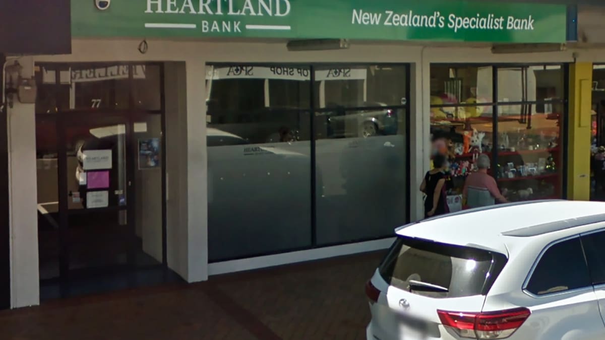 Plenty of volatility affecting NZ sharemarket – Market close