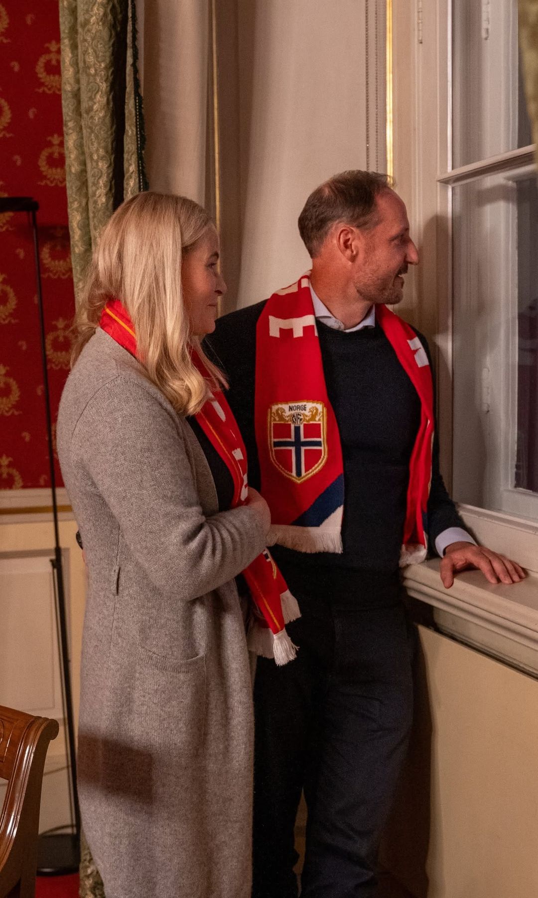 Mette Marit and Prince Haakon watched the Norway game from their home