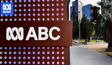 ABC trials AI writing tools for news staff amid trust warnings