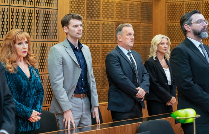 568576,TITLE:Eastenders Elaine, Peter, Harvey and Kathy in court in EastEnders