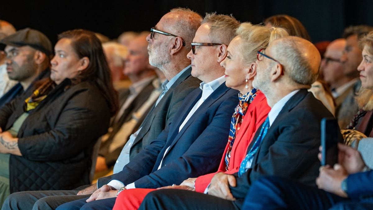 Auckland Mayor questions experts behind fast-tracked 1200-home project