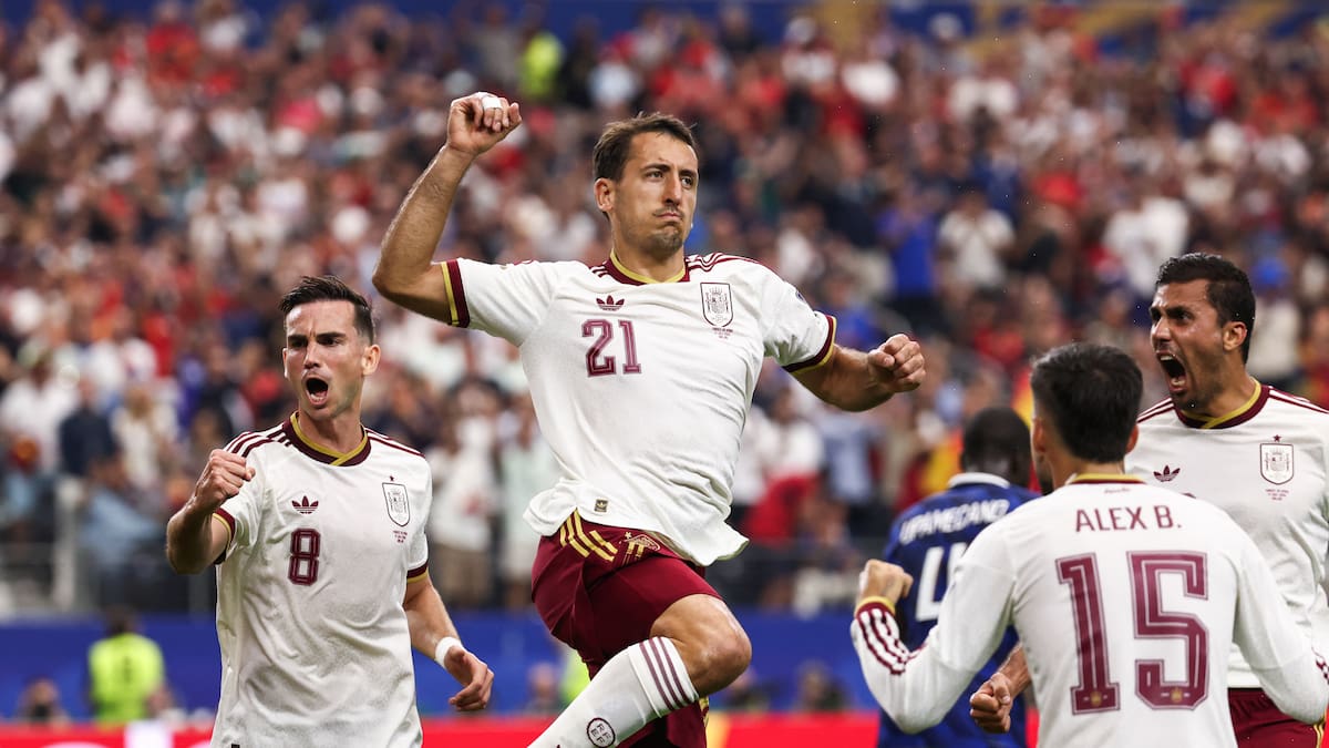 France v Spain: Spain qualify for World Cup final after clinical semi-final performance