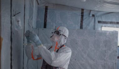 Ebola outbreak could be four times bigger than official figures, say health expert