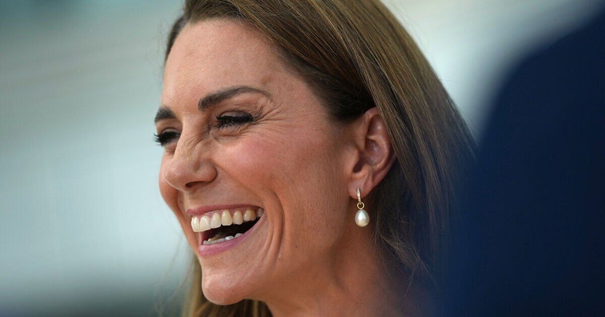 Kate's sweet reaction after being asked if she's 'the Queen's daughter' | Royal | News