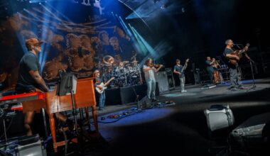 Dave Matthews Band Nod to Johnny Cash, Jake Renick Simpson Joins Matthews for Duo Tune