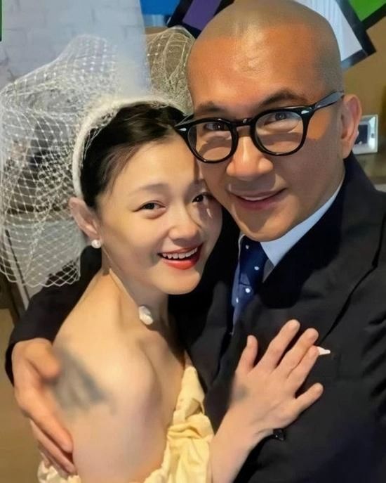 Barbie Hsu, left, and DJ Koo / Captured from Koo's social media