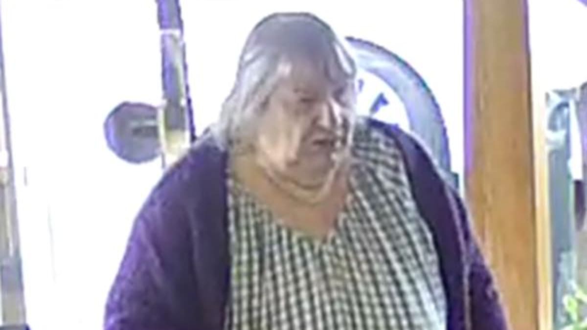 Police seek Maree Jennins, missing from Birkenhead for five days