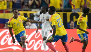 Fifa World Cup: Colombia beat Ghana to move into Round of 16