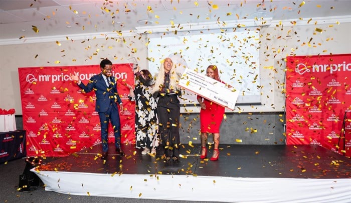 The inaugural Bindzu Youth Fund cohort culminated in a national pitching competition, in which entrepreneur Kamogelo Selepe, founder of the AI-powered marketing and technology business ArcaneEdge, was awarded the programme's top prize of R1m. Image supplied.