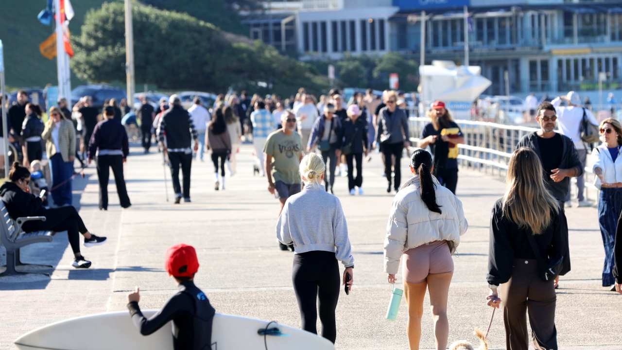 Australia's TGA issues warning for Ozempic, Mounjaro, GLP-1 users amid rare but 'severe' vision loss fears