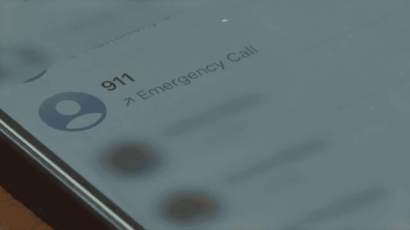 {p}Mohammad Islam thought he was dealing with a minor illness when he called off work a few weeks ago. Hours later, he collapsed outside his home and said he likely would not have survived if his Apple Watch had not detected the fall and called 911. (WKRC){/p}