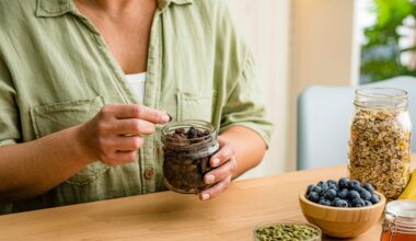 Are Raisins Good for You? Dietitians Explain the Pros and Cons