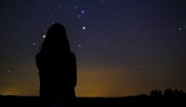 Venus takes center stage with 2 easy-to-see sky shows this July. Here's when and where to look