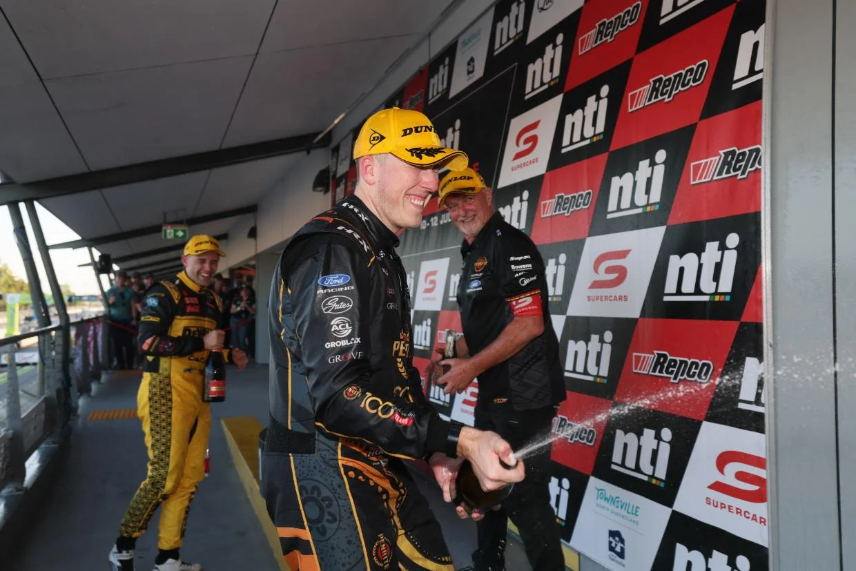 Matt Payne secures dominant victory in Townsville to extend lead in Supercars championship - Stuff