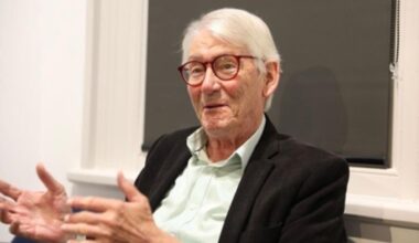 Broadcaster and Waitaki councillor Jim Hopkins dies - Stuff