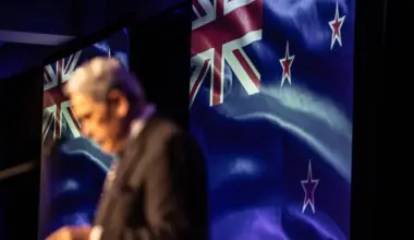 Former MP says he was ‘wrong’ about Winston Peters, as Chinese-Kiwi MP row blows up - Stuff