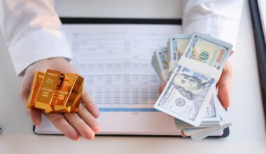 Why gold fell when many expected it to rise - Stuff