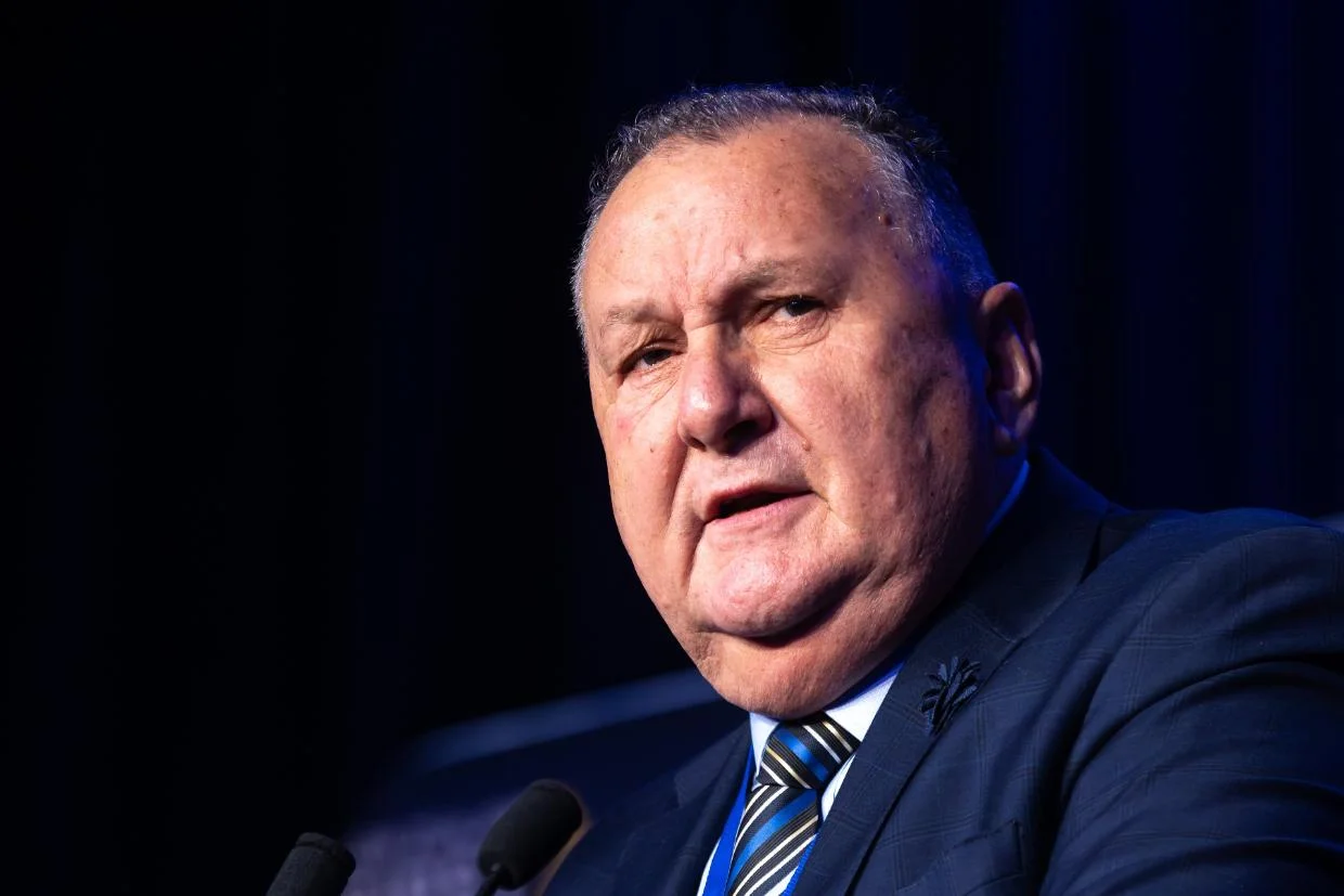 There's an irony to Shane Jones' knee pads jibe. And there's a bigger question to consider - Stuff