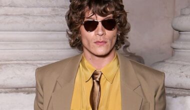 How To Wear A Tie In 2026: The Biggest Menswear Runway Trends To Try