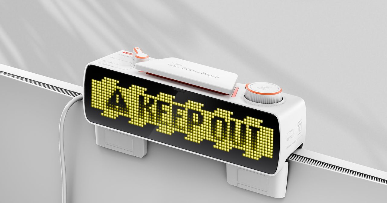 The Busy Bar Is a Gadget to Get People to Leave You Alone