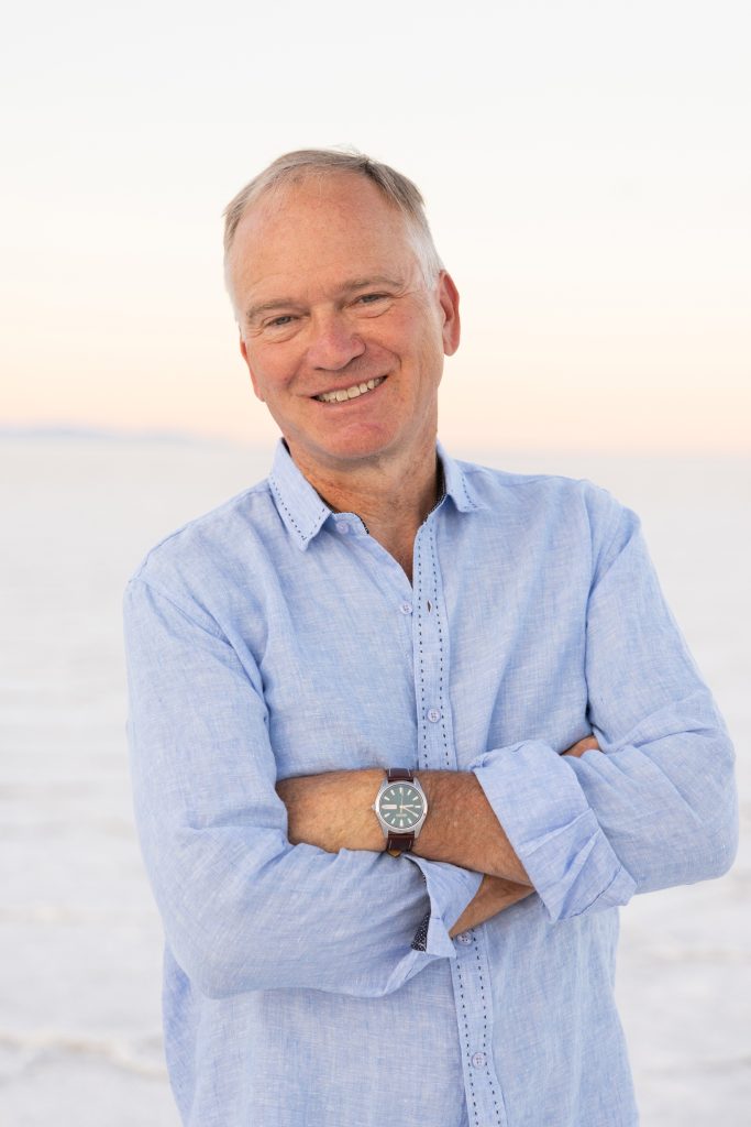 Bestselling author Bill Gifford shares a sweltering story of longevity and mental health at Vail Health Learning Lab panel