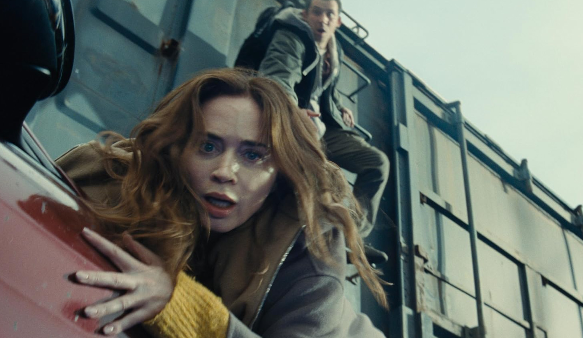 Emily Blunt and Josh O'Connor in 'Dislcosure Day'