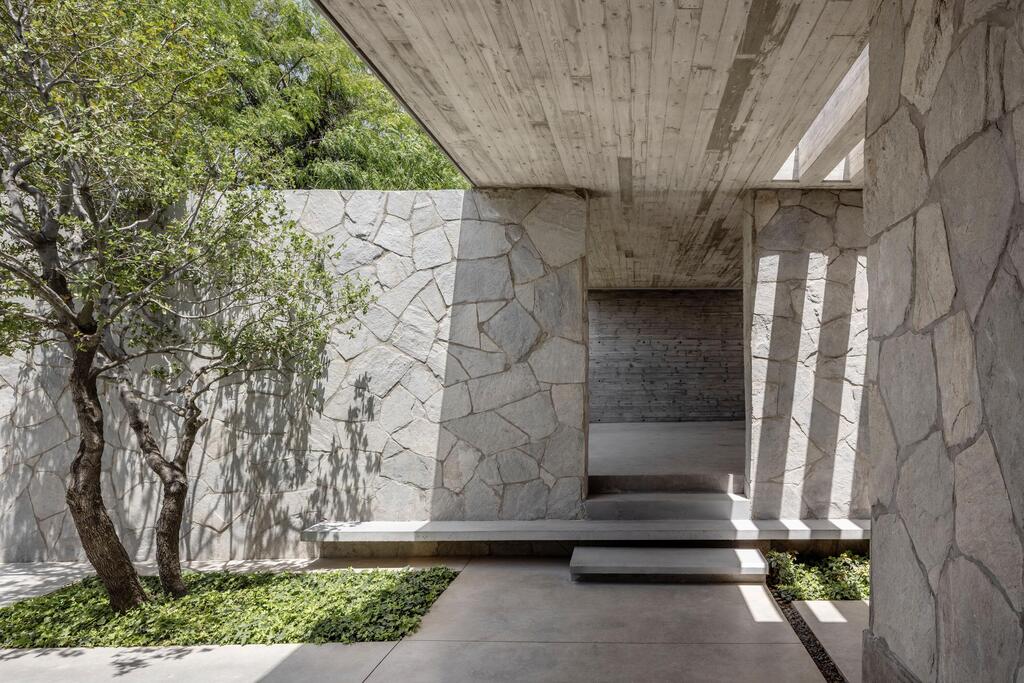 The house consists of two parallel volumes (Photo: Amit Geron) הבית היפה בישראל, תכנון: פיצו קדם אדריכלים