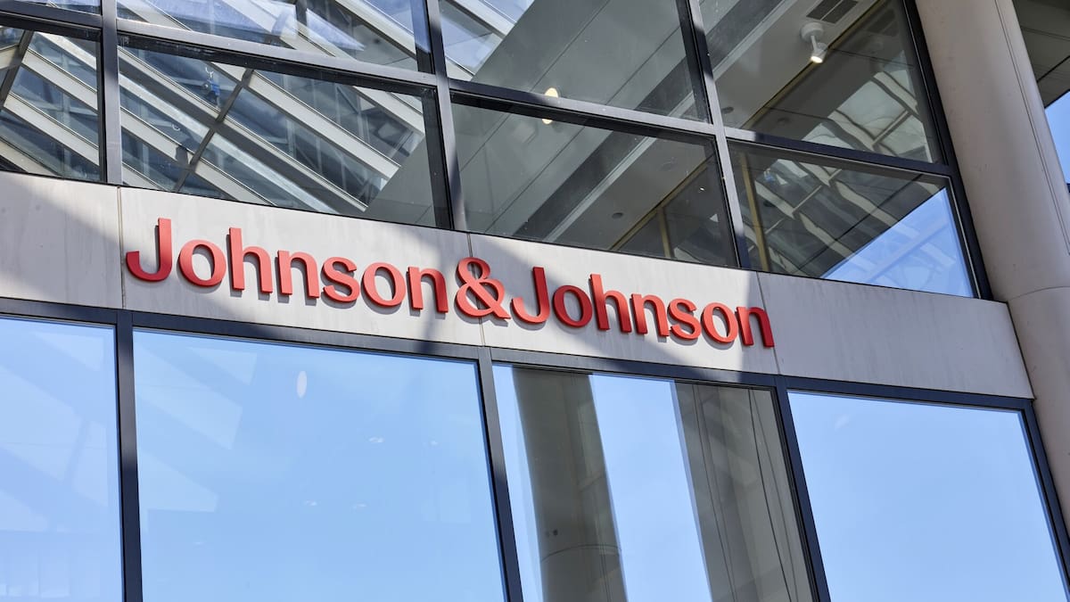 Johnson & Johnson offers $9.5 billion to settle talc lawsuits - NZ Herald