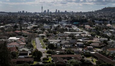 Auckland planning future: Councillors vote for ‘hybrid’ model with high rises in inner city hubs