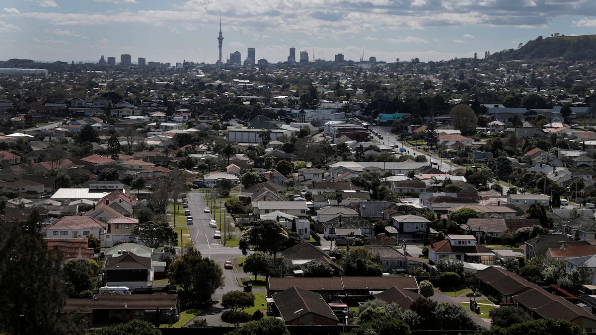Auckland planning future: Councillors vote for ‘hybrid’ model with high rises in inner city hubs