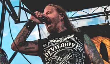 DevilDriver/Coal Chamber Frontman Dez Fafara Reveals Tumor in Head