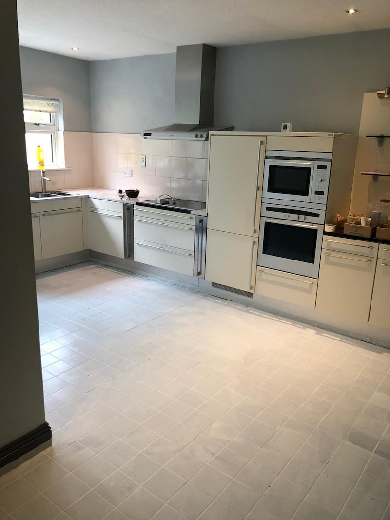 The kitchen at Bellevue Heights before the redesign