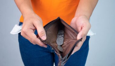 Feeling poorer: Why Kiwis are at the bottom of the rankings for wage growth – The Economy of Everything