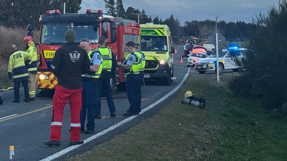 Rotorua crash: 5 injured, 2 seriously, in 2-vehicle collision north of city