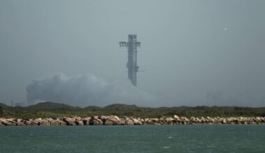 SpaceX abruptly scrubs Starship test flight
