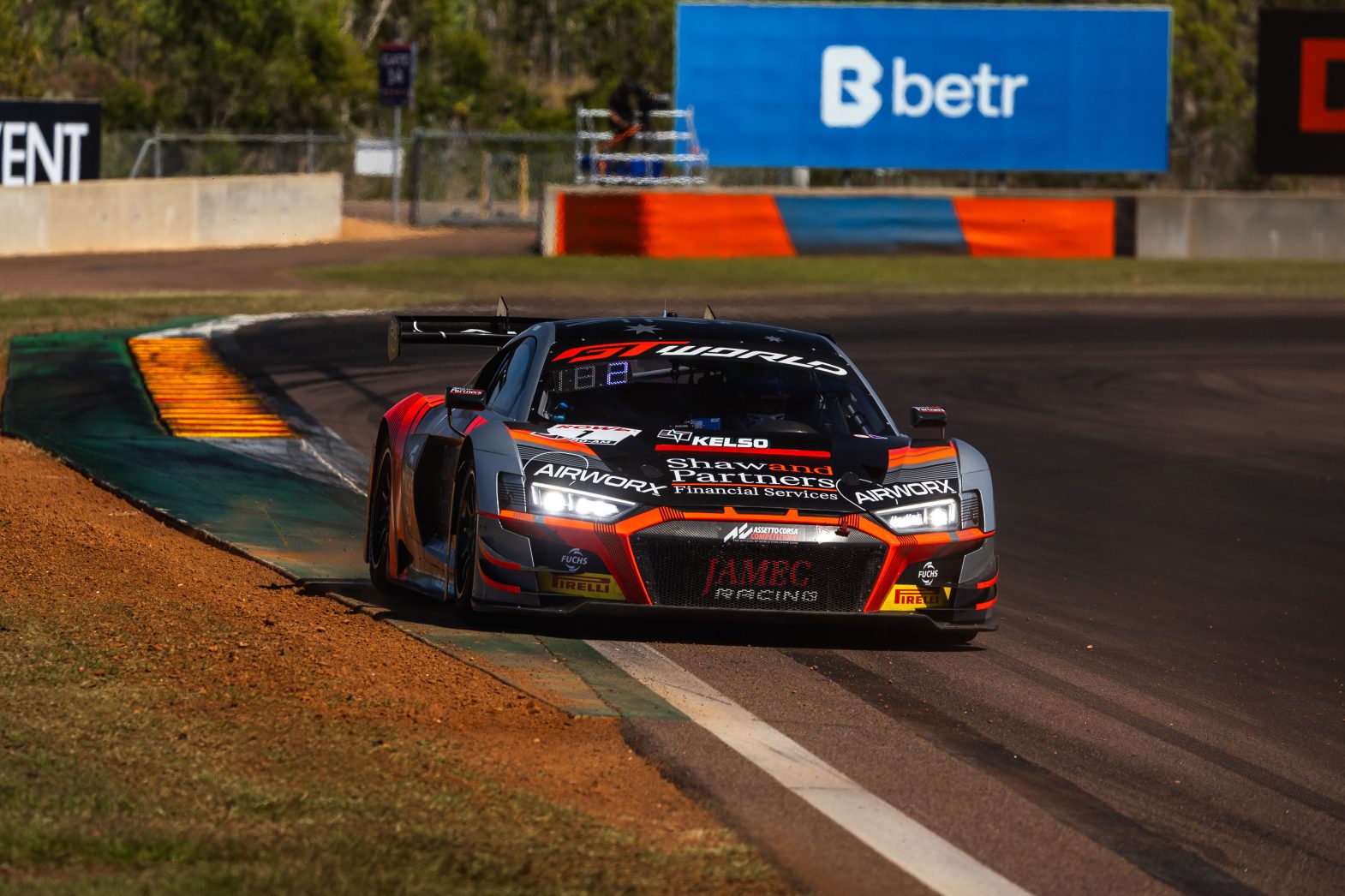 Feeney/Schumacher claim comprehensive GT win in Darwin