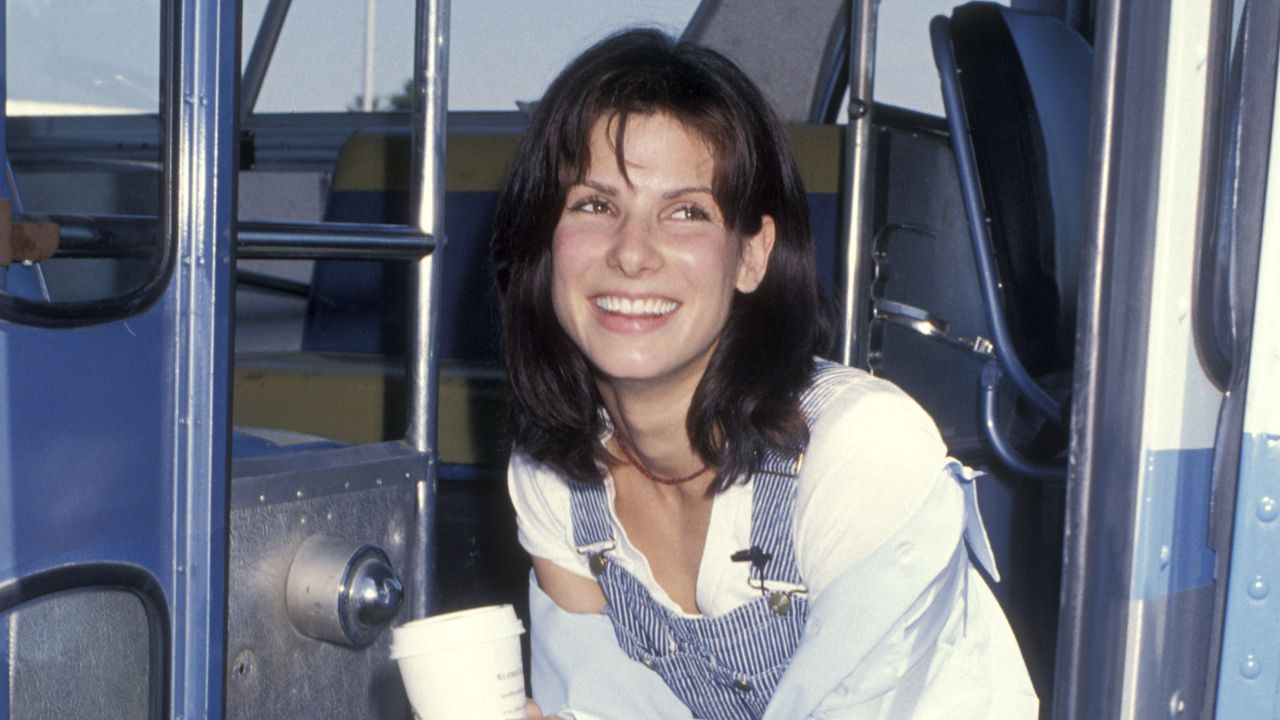20 Stunning Vintage Photos of Sandra Bullock