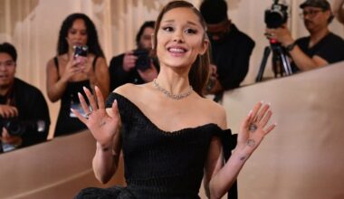 Watch Ariana Grande Unleash Series of 'Harry Potter' Impressions