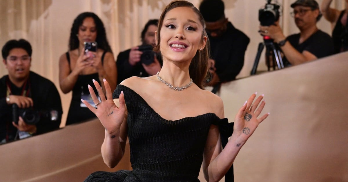Watch Ariana Grande Unleash Series of 'Harry Potter' Impressions