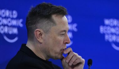 SpaceX's supervoting shares put a decades-old governance debate back in play